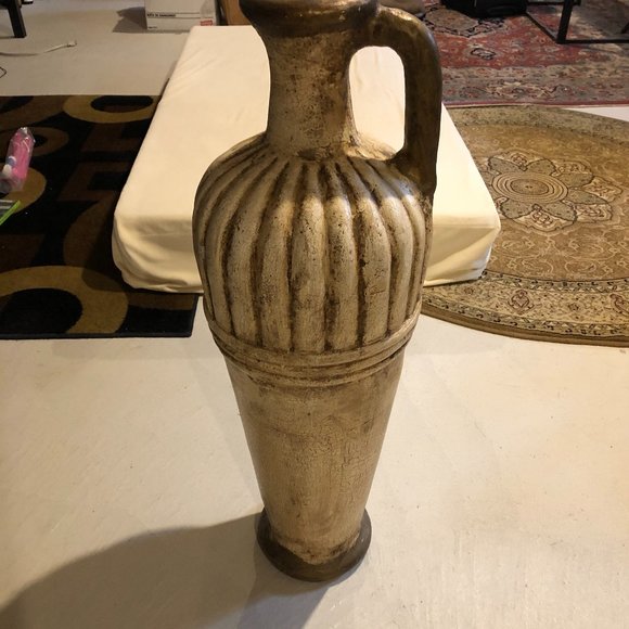 Large Ceramic Decorative Vase - Picture 1 of 4
